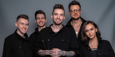РУКИ ВВЕРХ BAND на площади перед городской ратушей Роза Хутор