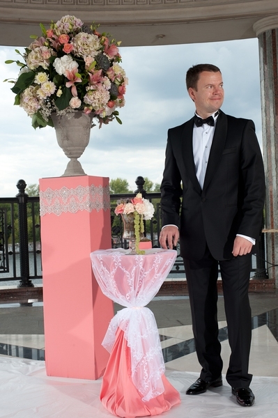 Олег Новиков Олег Новиков