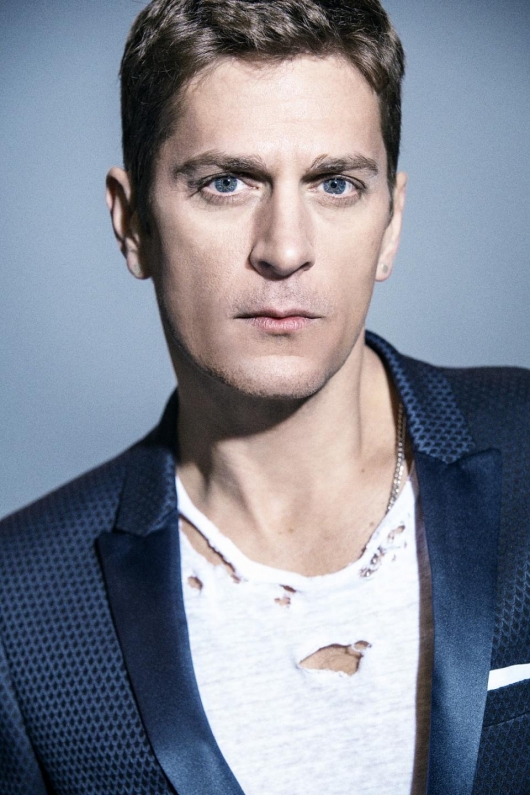 Rob Thomas Rob Thomas