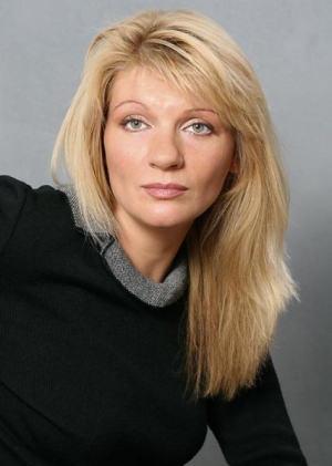Анна Ардова