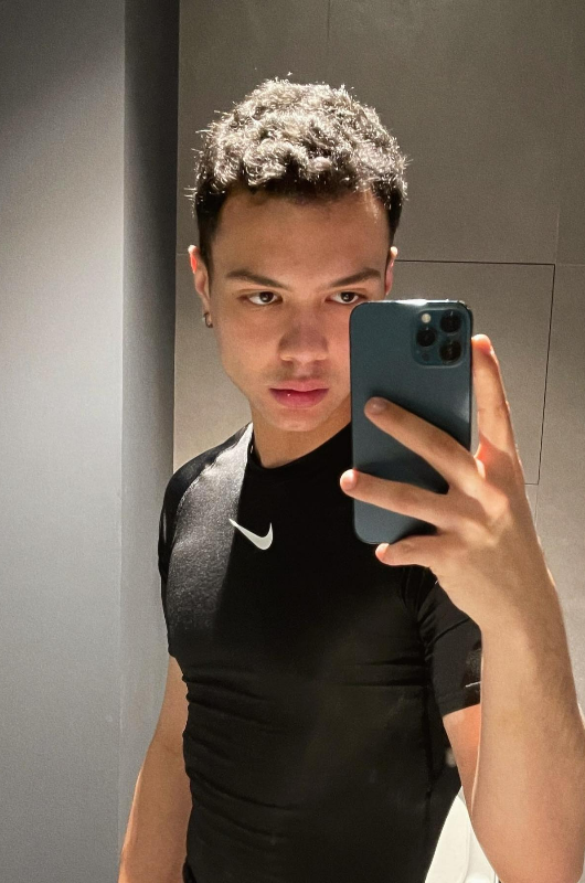 Максим Сендом