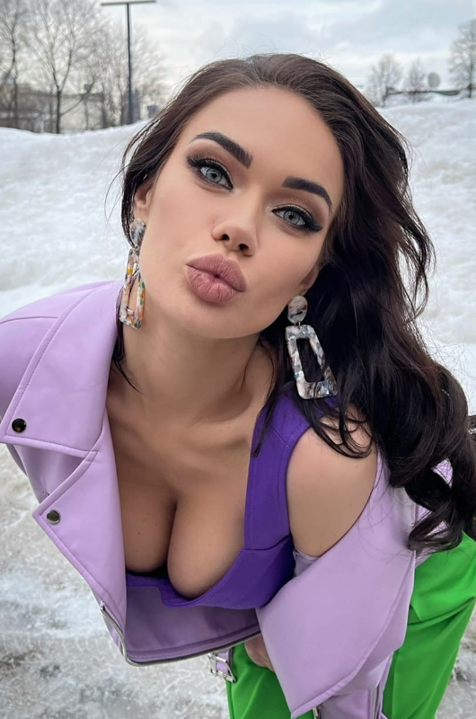 Яна Кошкина Яна Кошкина