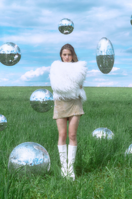 Ксения Минаева