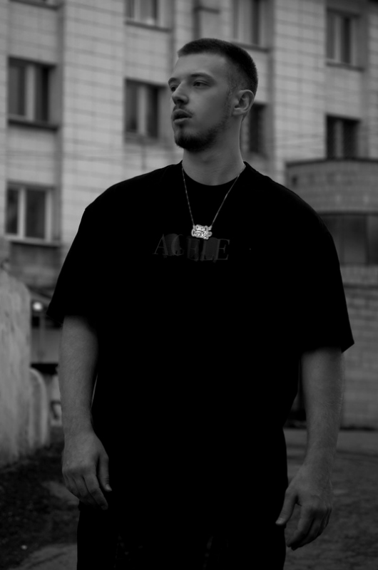 White GALLOWS White GALLOWS