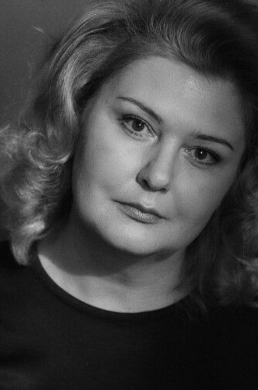 Актриса александра скачкова биография и личная жизнь Официальный сайт Александра Березовец-Скачкова / Актёры Ведущие