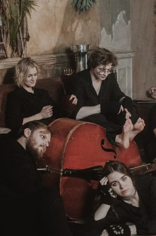 Группа «Бонд с кнопкой» Группа «Бонд с кнопкой»