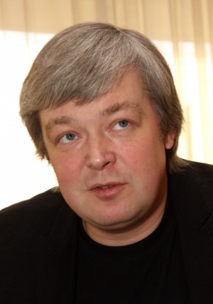 Александр Стриженов