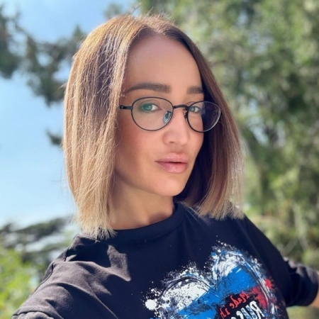 Ольга Бузова отменила свой визит в Катар из-за военной операции