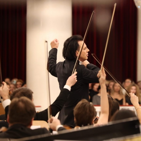 musicAeterna исполнит Куртага и Брамса в Большом зале Консерватории