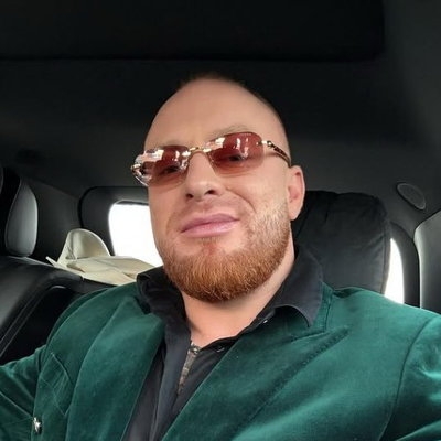 Жена Лёши Свика подала на развод